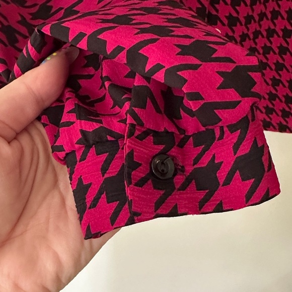 FAIR SET | Vintage Satin Houndstooth Women's Top - Picture 7 of 13